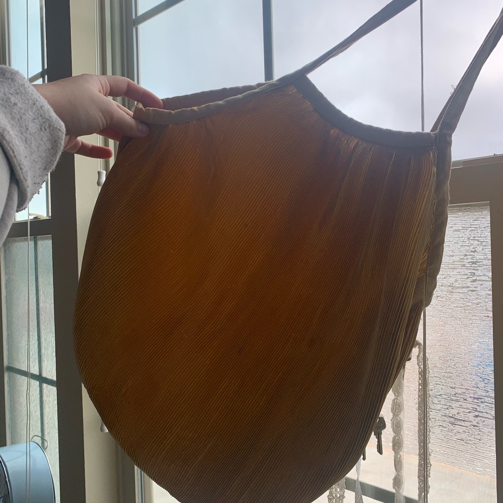 Gold UO Scrunchie Tote